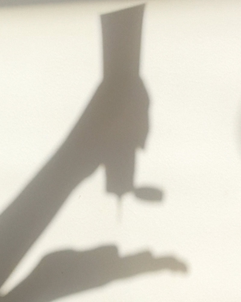 Diskretiškas card image